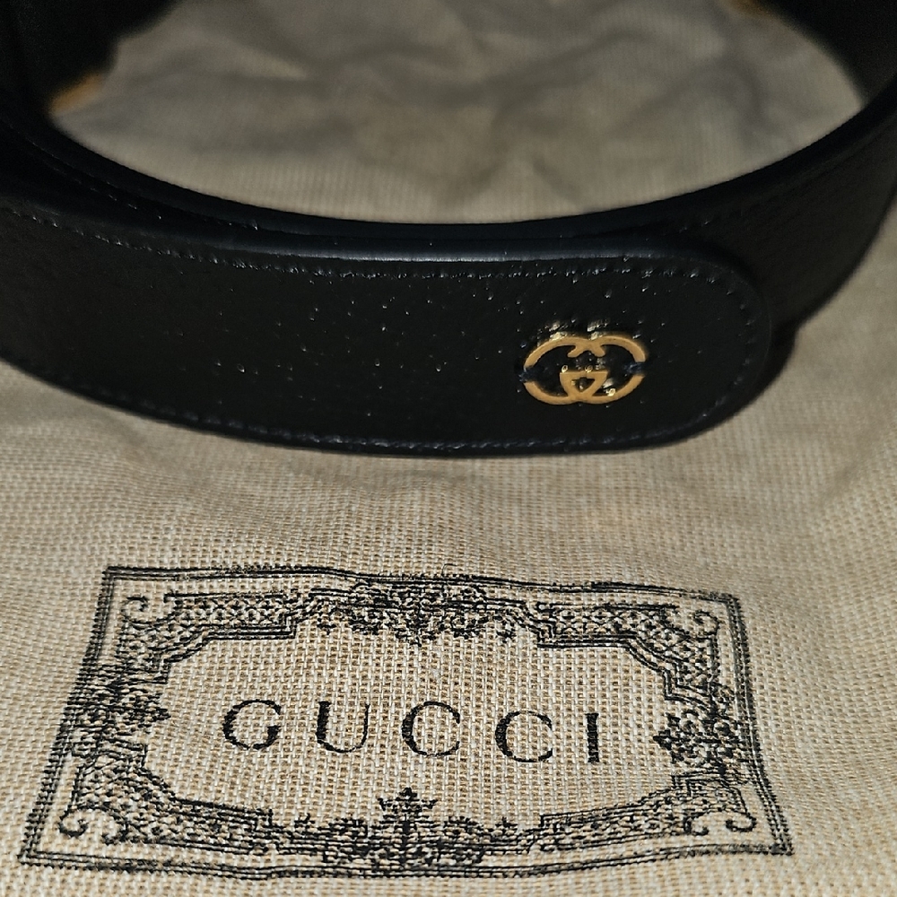 Gucci Black Dog Collar with Gold Emblem